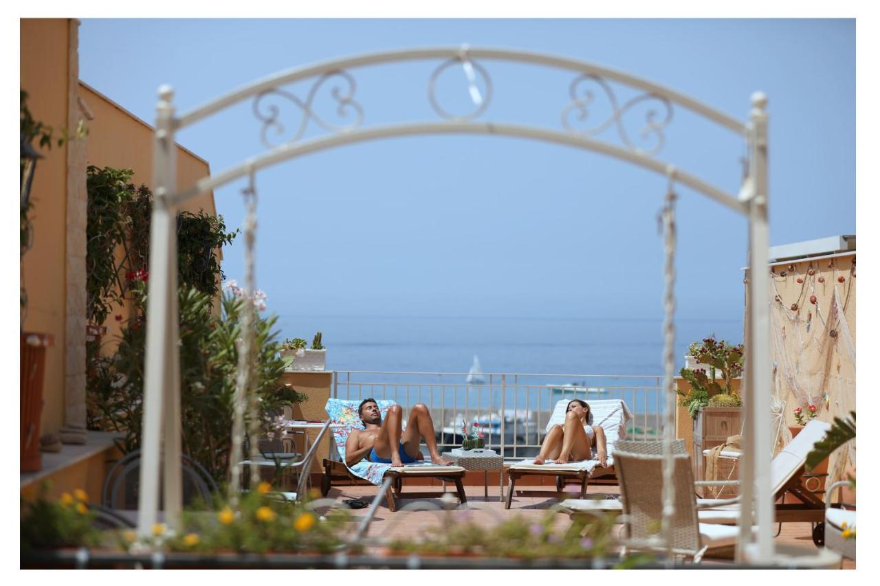 Palermo Mare Holidays Sferracavallo Dış mekan fotoğraf